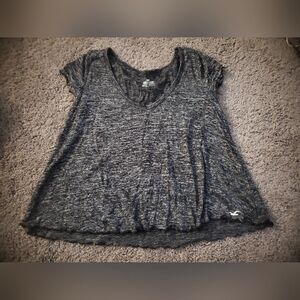 Hollister Charcoal Short Sleeve V-Neck Crop Top